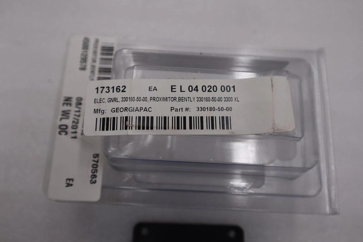 NEW BENTLY NEVADA 330180-50-00 PROXIMITOR SENSOR 3300XL 5/8mm STOCK G566A