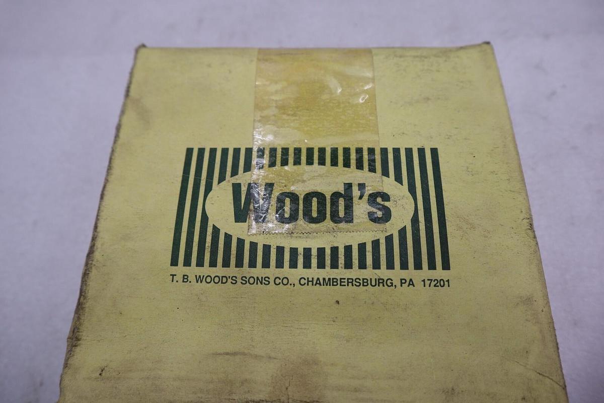 Used NEW OPEN BOX LOT OF 3 TB WOODS 8SX3/4 SLEEVE COUPLING FLANGE 3/4" BORE STK B-743