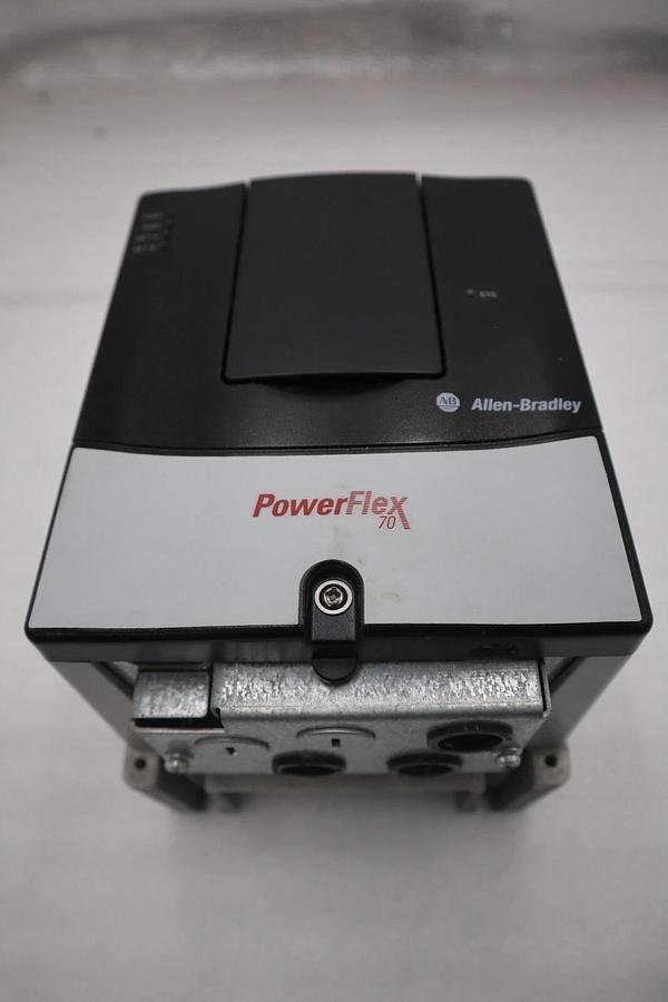 NEW ALLEN BRADLEY 20AD5P0A0AYNNNC0 POWERFLEX 70 SER A STOCK #2541-A