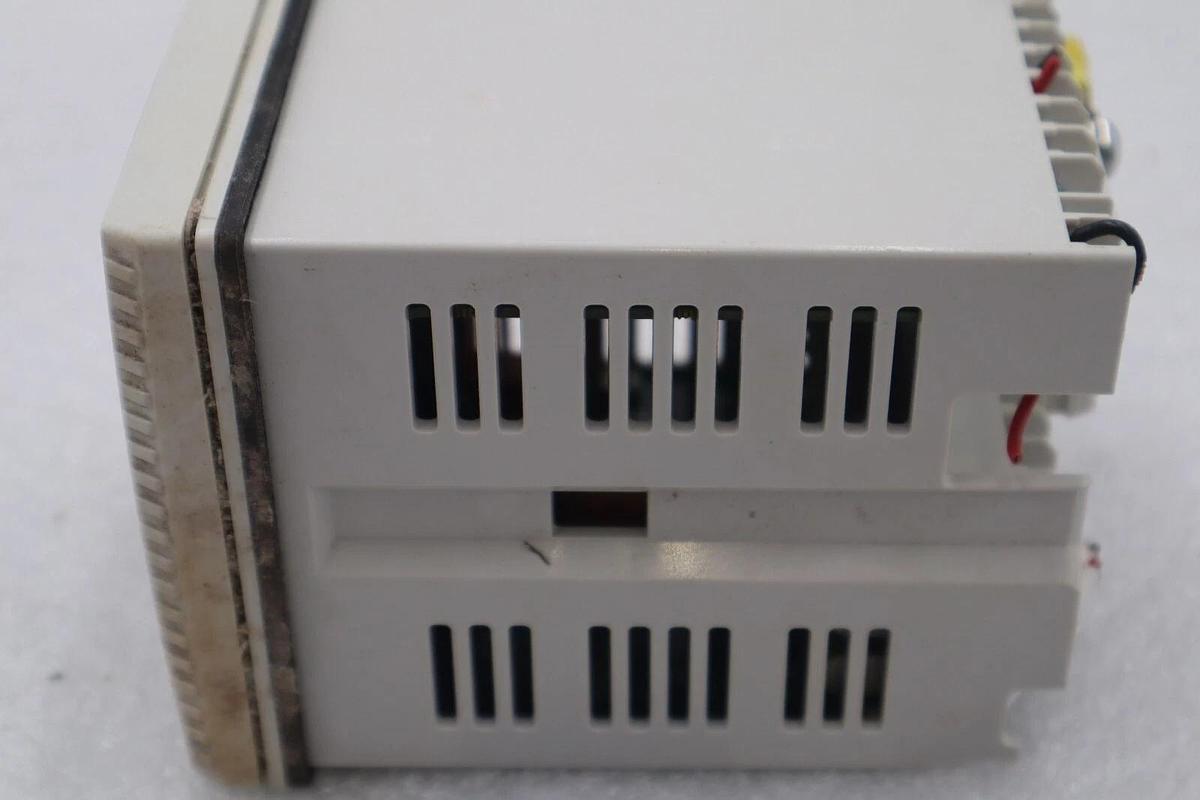 Used ABB CONTROLMASTER CM30 CONTROLLER #K-419