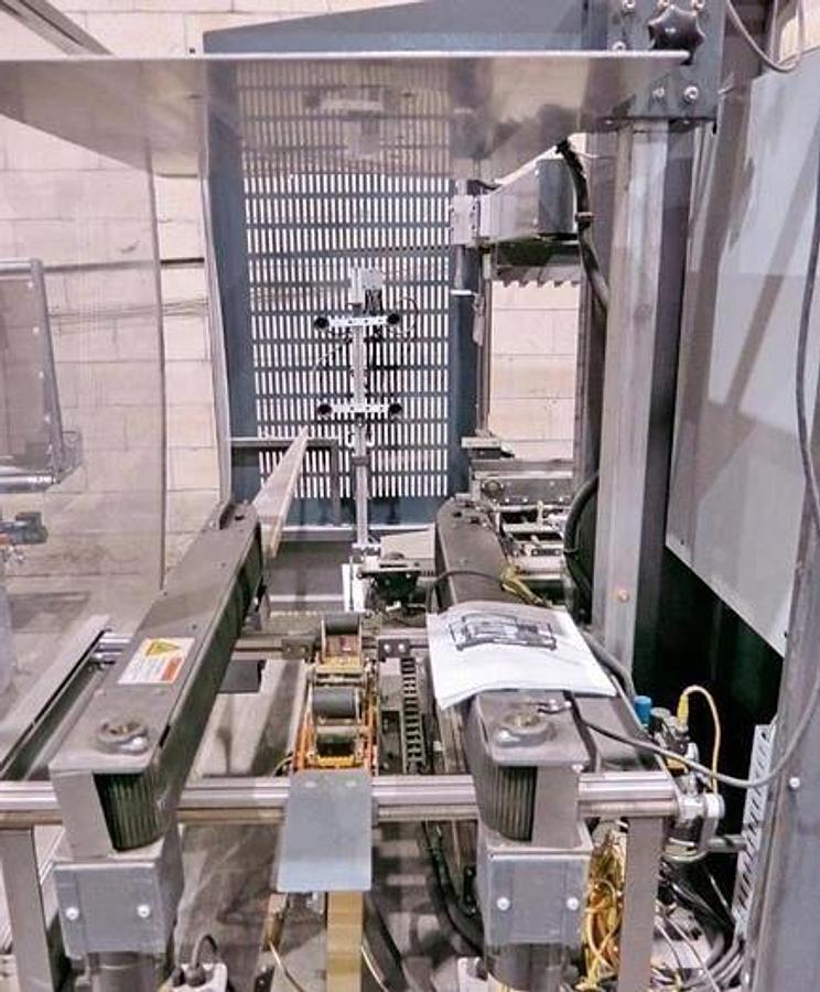 Used A.B. SEALER INC. CASE ERECTOR MODEL MAXIMUM 7 SERIES MANUFACTURED 2018