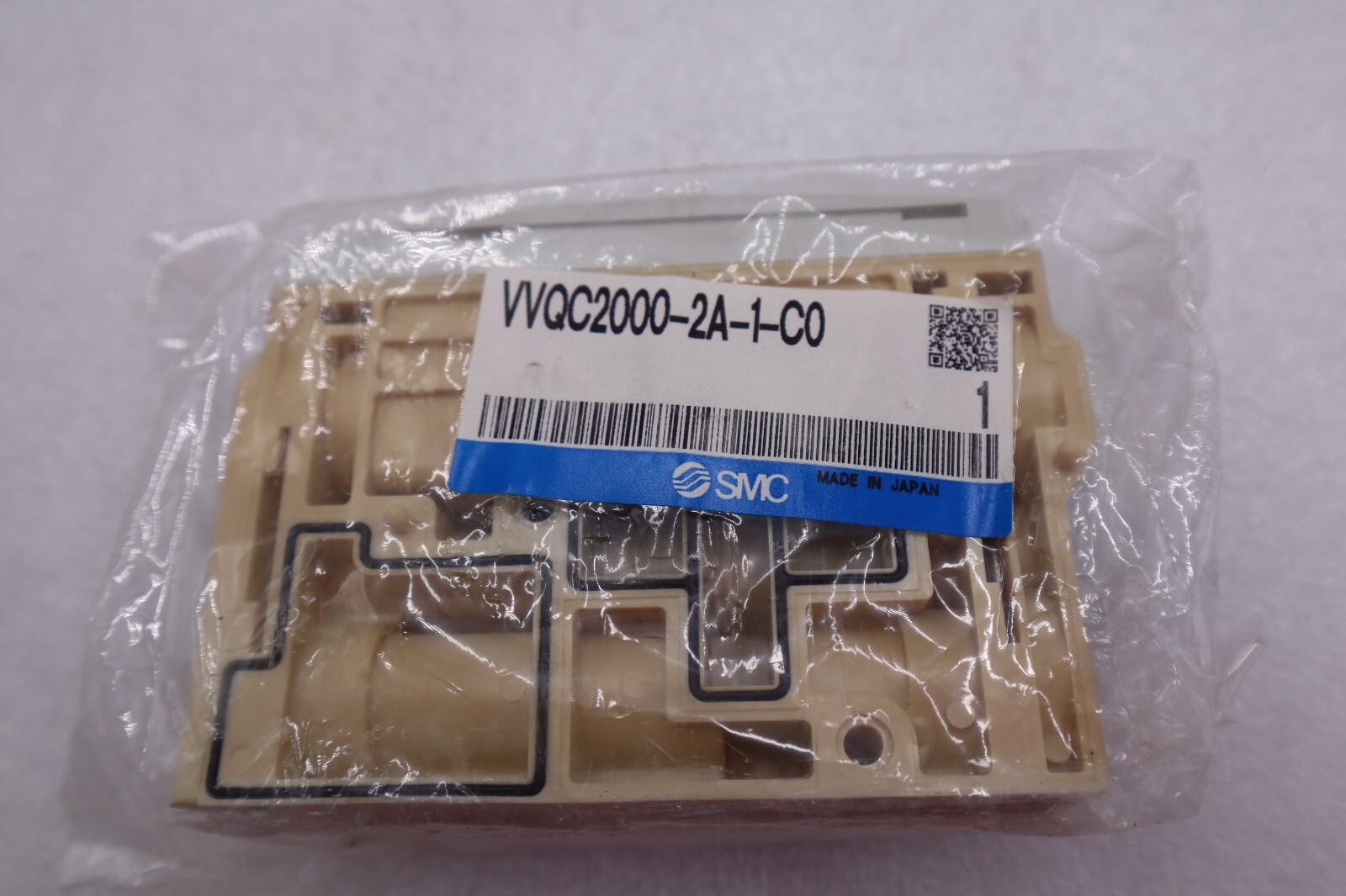 Used NEW OPEN BOX SMC VVQC2000-2A-1-C10 VVQC20002A1C10  STOCK 1386-A