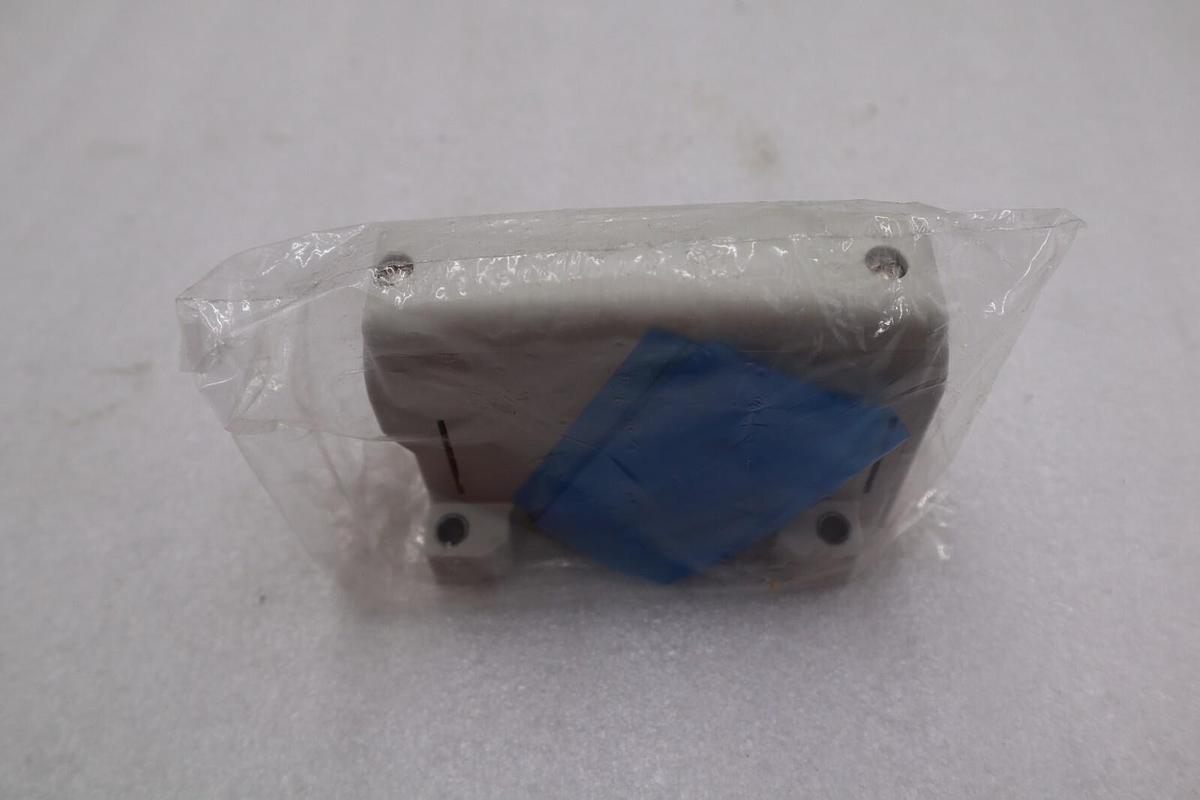 Used NEW OPEN BOX SMC VVQC2000-2A-1-C10 VVQC20002A1C10 STOCK 1386-A