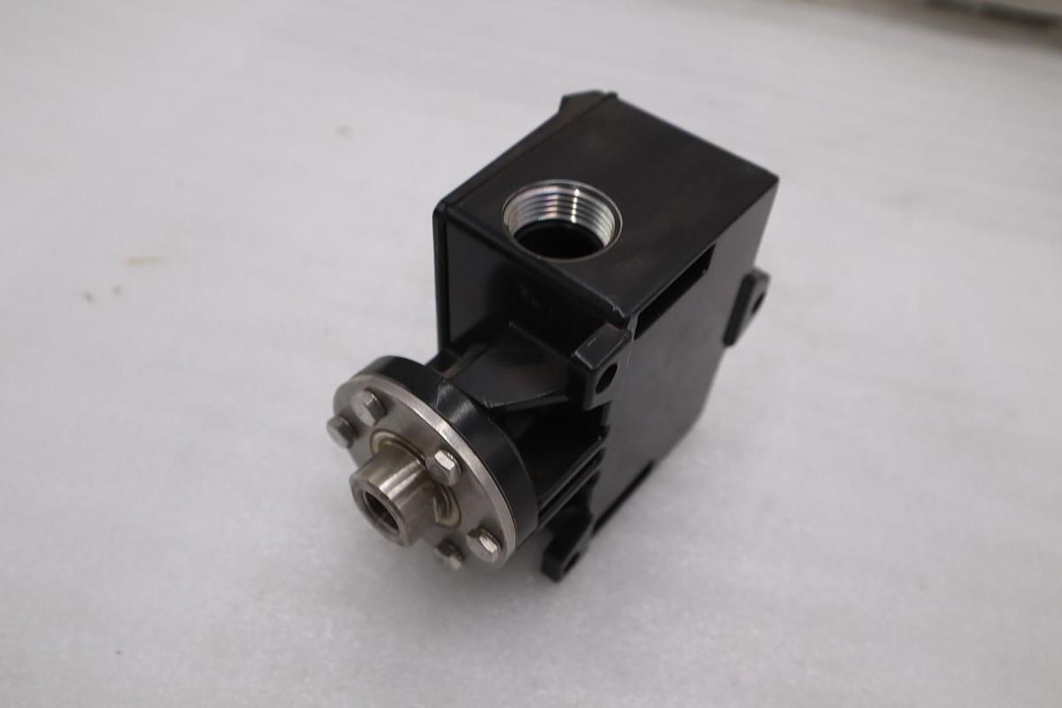 Used NEW OPEN BOX B424S ASHCROFT PRESSURE SWITCH STK 5539CC