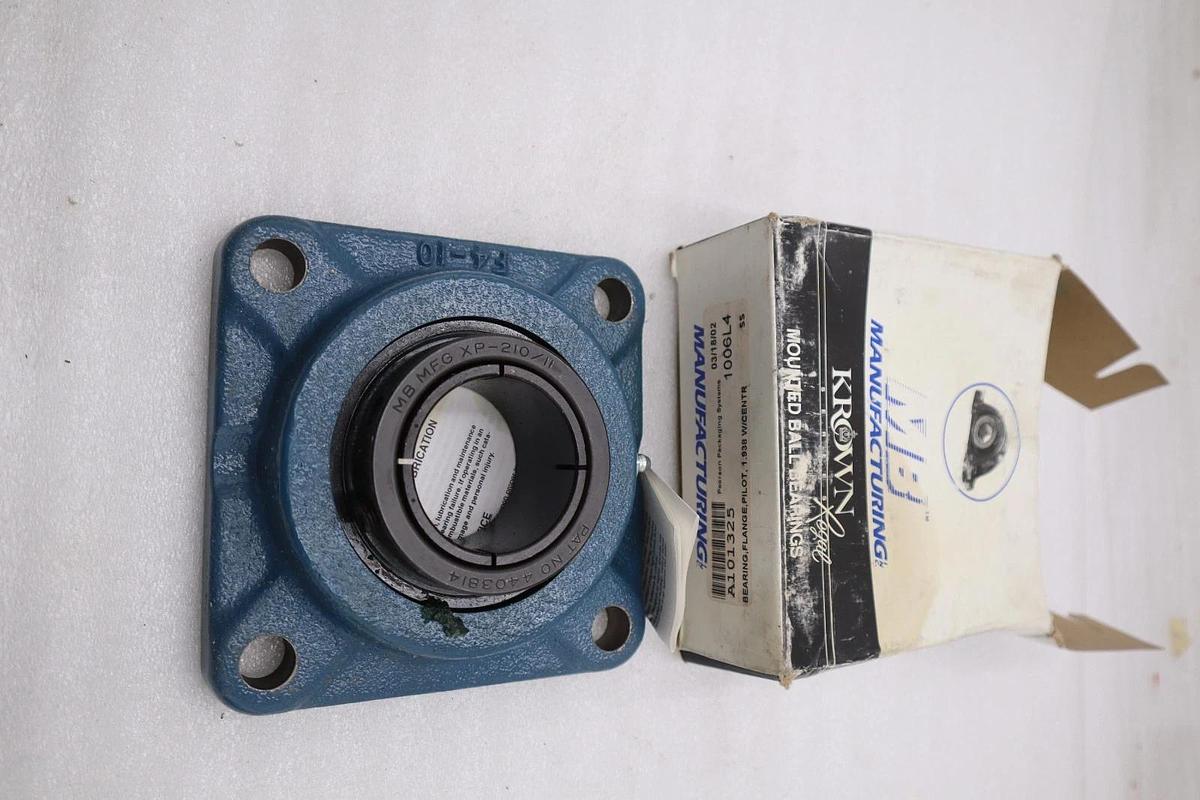 NEW OPEN BOX  KFC4 25 1 5/16 krown regal 4 bolt flange bearing STOCK H543A