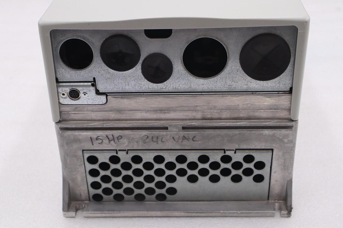 Used ALLEN BRADLEY VFD 20BB052A3AYNBNC0 SER B AC DRIVE POWERFLEX 700 20 HP STK 313-A