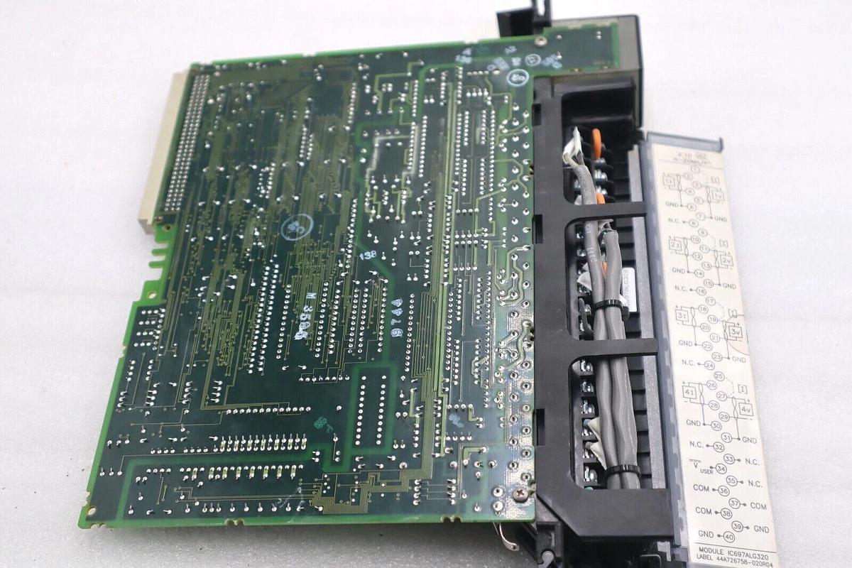 Used GE FANUC IC697ALG320 PLC OUTPUT ANALOG HIGH LEVEL CHANNEL 1 #L-376