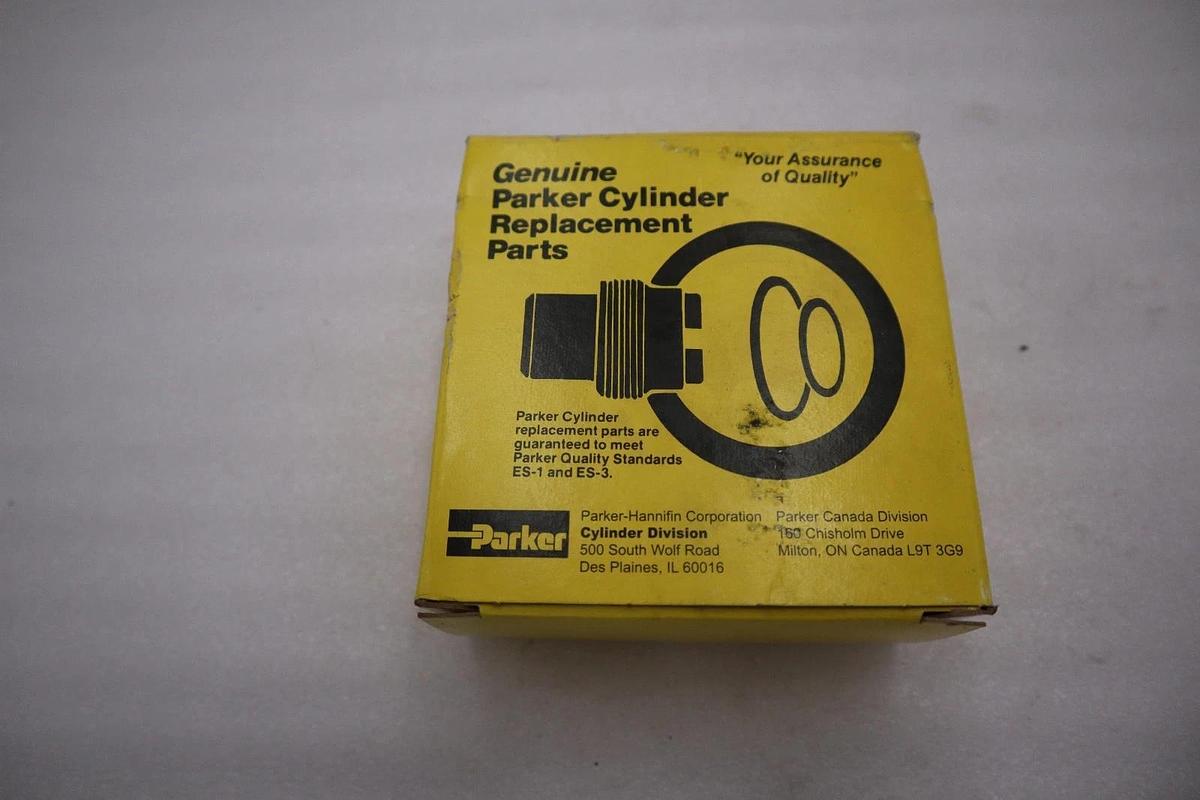 Used NEW PARKER L074630062 SEAL KIT 5/8" ROD 2" BORE STOCK H1301