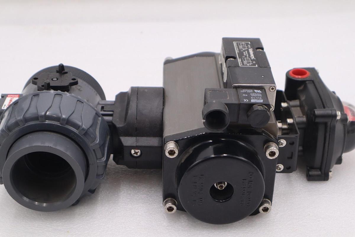 Used VALWORX 530185 AP085 PNEUMATIC ACTUATOR W/ 529102A SOLENOID 529910A VALVE #010-A