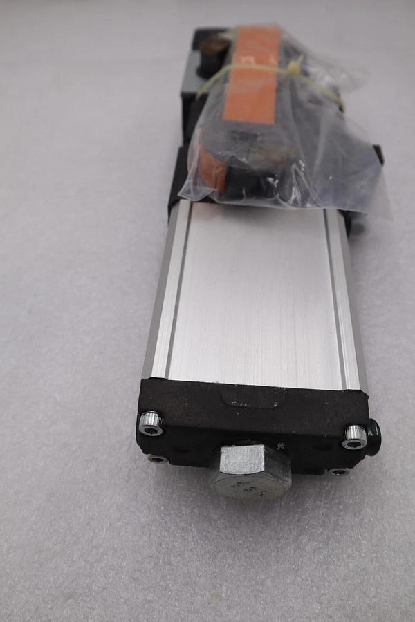 Used SMC ckz2n50tf-135dp-aa40 /ckz2n50tf135dpaa40 (BRAND NEW) Stock S-332