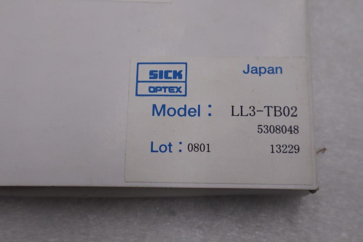 Used NEW OPEN BOX SICK LL3-TB02 Fiber Optic Sensor STOCK G888A
