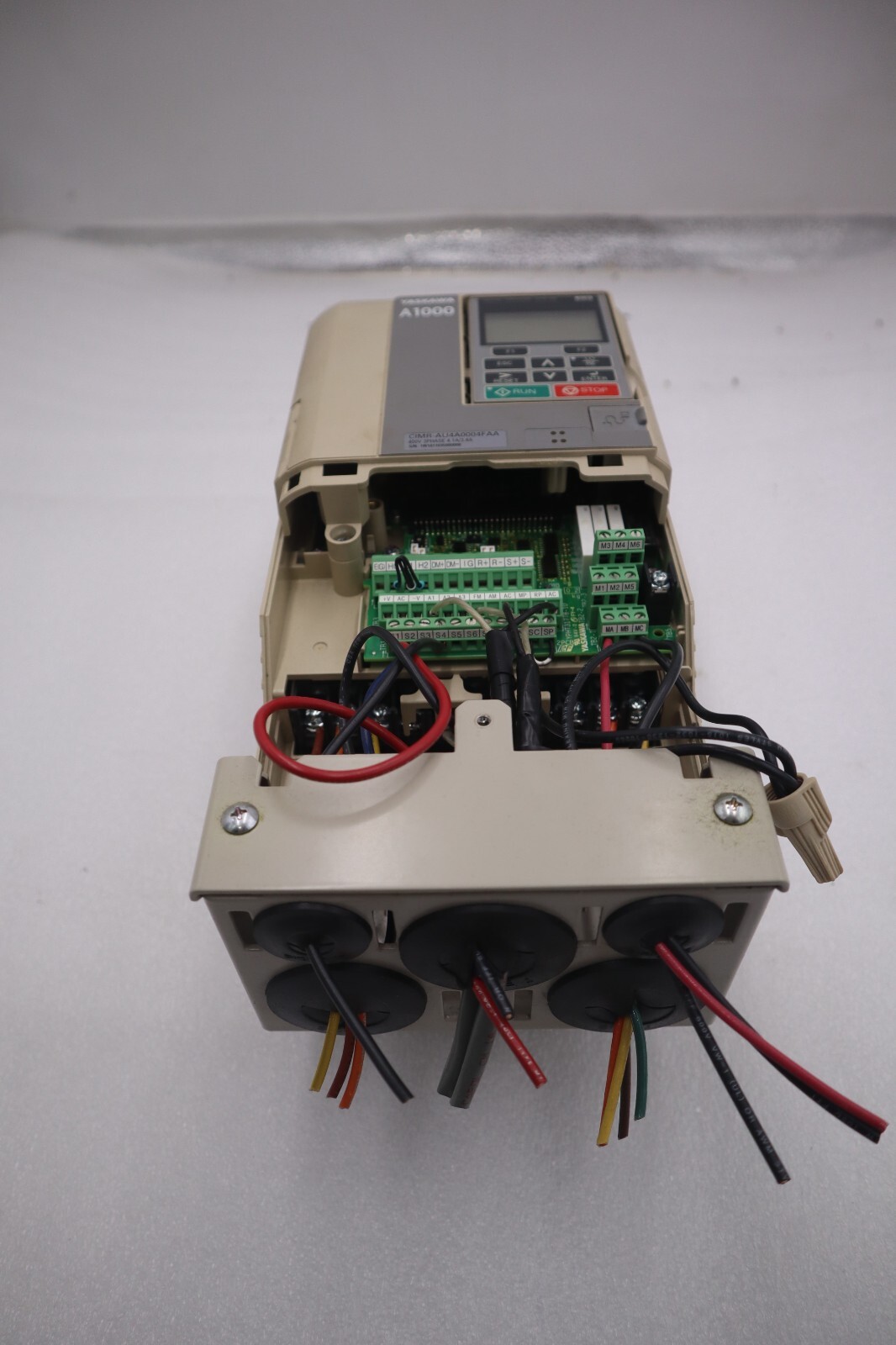 Used YASKAWA ELECTRIC CIMR-AU4A0004FAA / CIMRAU4A0004FAA REV E VFD DRIVE STOCK 4311