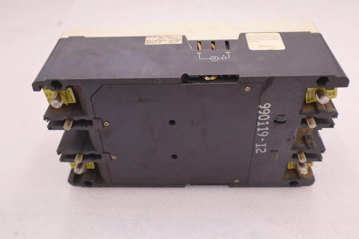 Used CUTLER-HAMMER HM2P400X5WS10 MOTOR CIRCUIT PROTECTOR SERIES C 600VAC STOCK #3221
