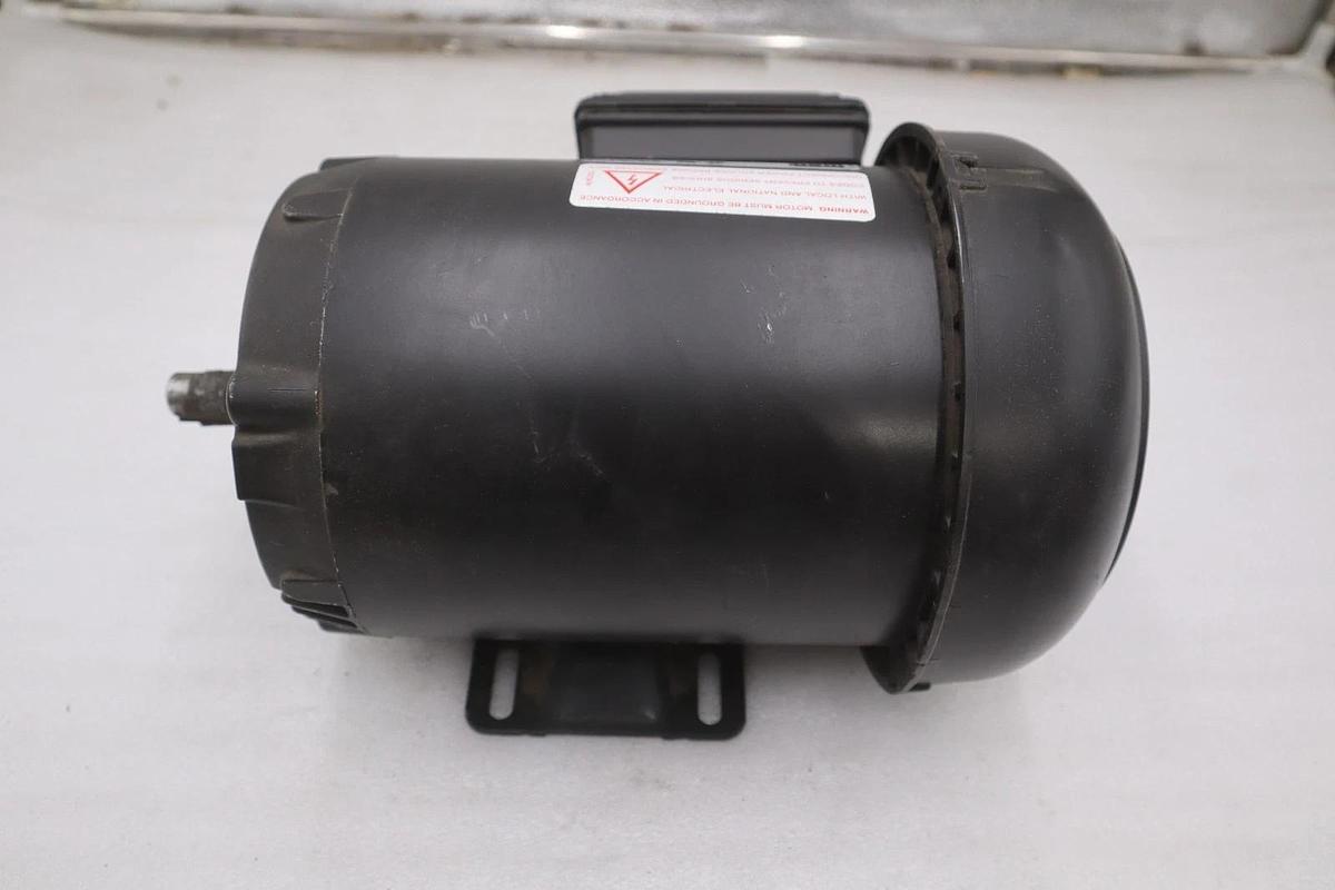 Used WEG 00118ES3H56C-S FRACTIONAL MOTORS - THREE-PHASE - STOCK GF616