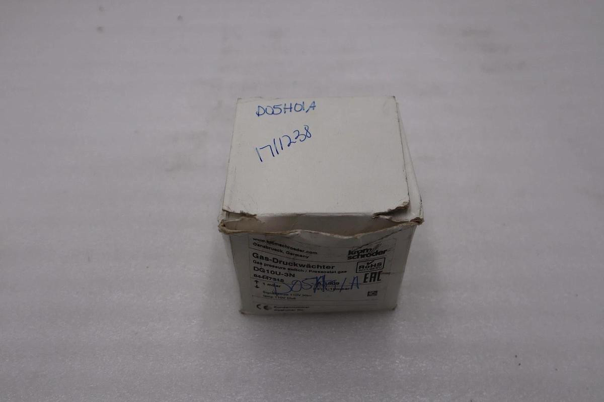 Used NEW KROM SCHRODER DG10U-3N 84447315 GAS PRESSURE SWITCH STOCK H641A