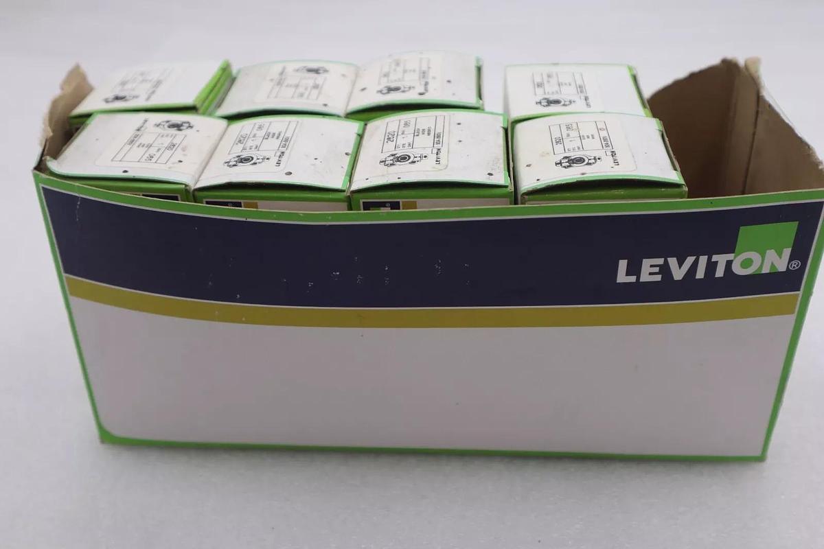 Used Leviton 2620 30A-250V Flush Mounting Locking Receptacle  Stock #K-2075