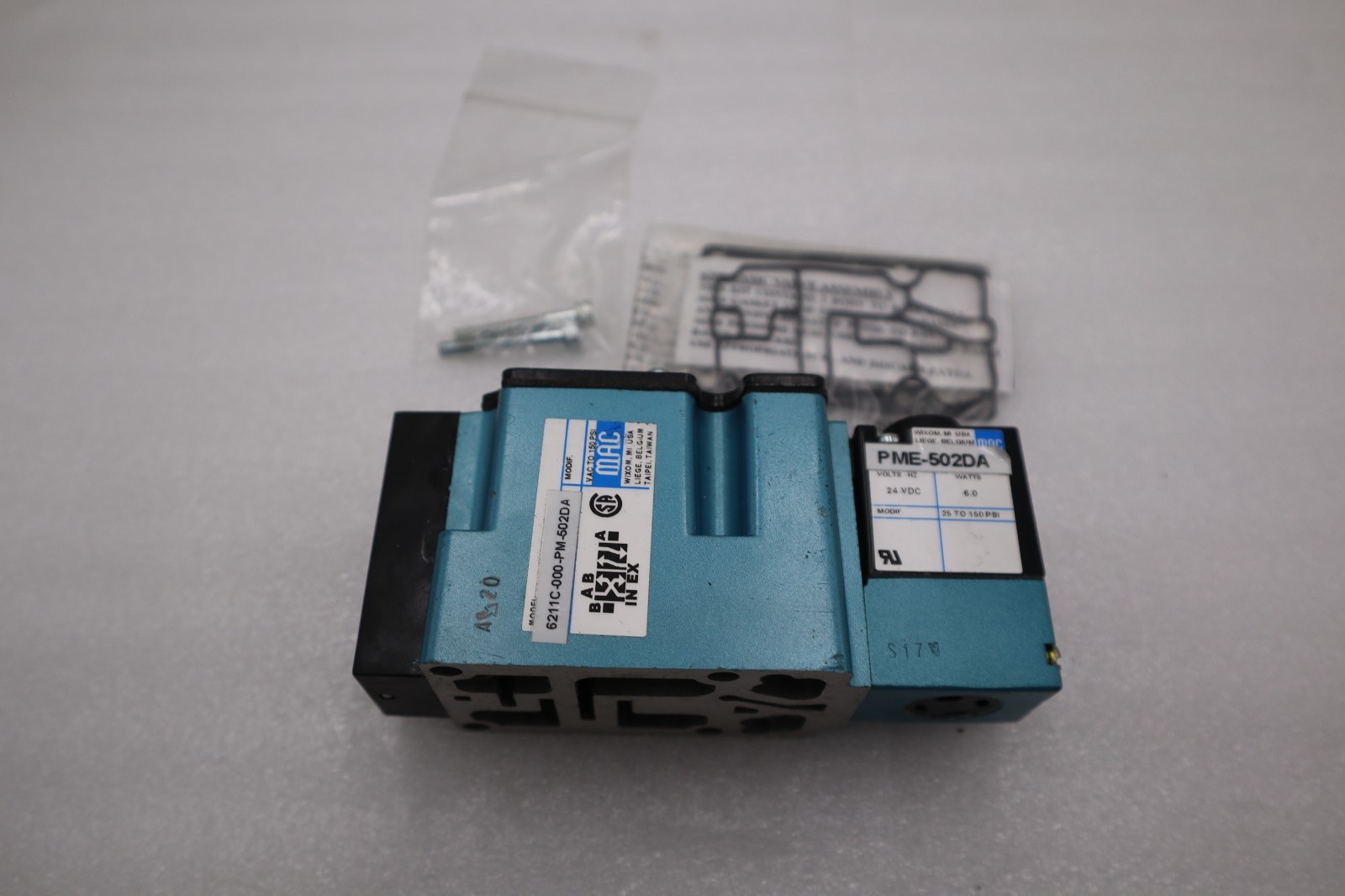Used NEW MAC 6211C-000-PM-502DA W/ PME-502DA SOLENOID VALVE 6200 SERIES #H1398A