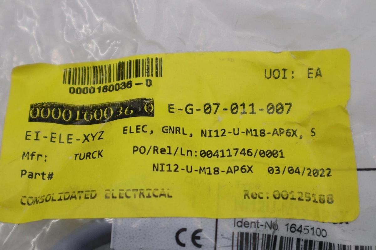 Used **NEW** TURCK INDUCTIVE SENSOR Ni12-U-M18-AP6X (1645100) STOCK G981A