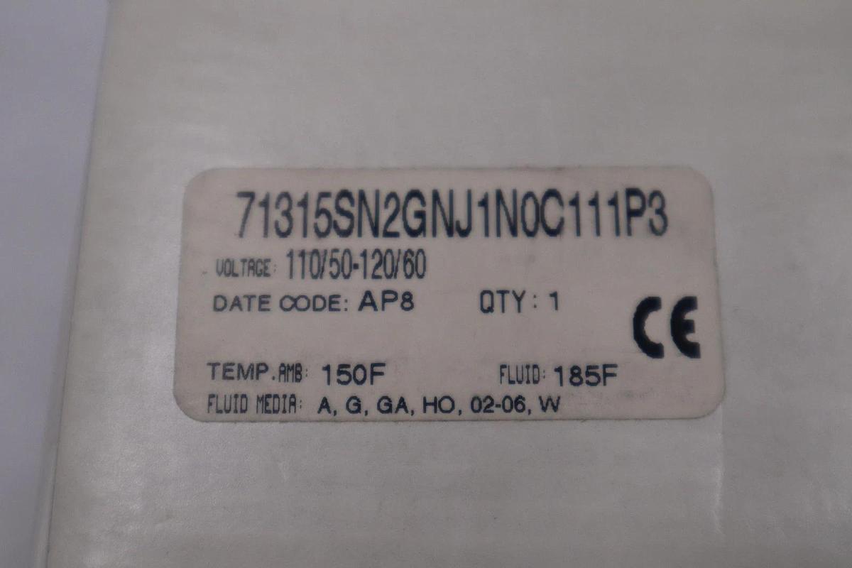 Used NEW IN BOX PARKER 71315SN2GNJ1N0C111P3 SOLENOID VALVE STOCK H732A