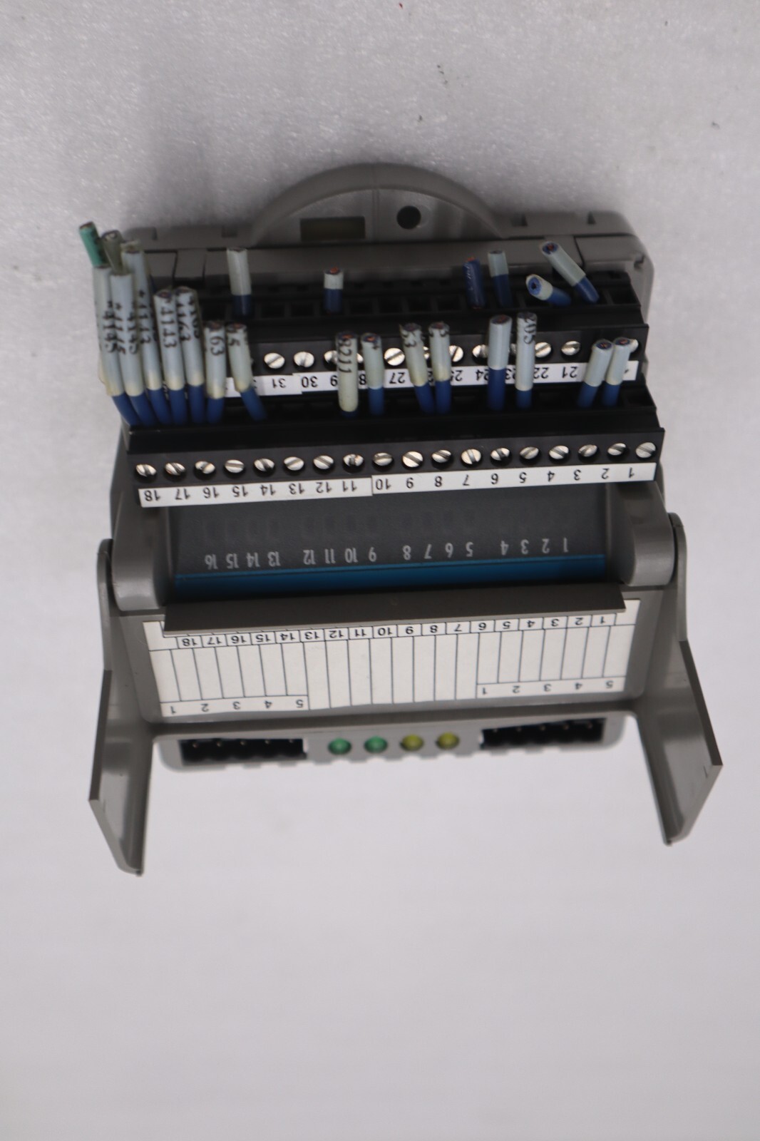 Used GIDDINGS & LEWIS M.1300.7372 R1 Input Module 24VDC SINK/SOURCE STOCK 638-D