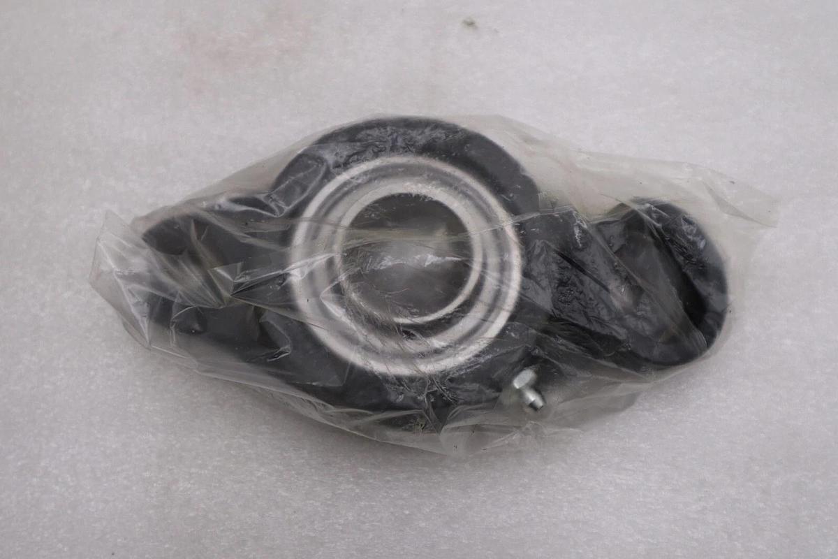 NEW OPEN BOX IPTCI SB 206 20 G W INSERT BEARING 1-1/4"  STOCK B-3008