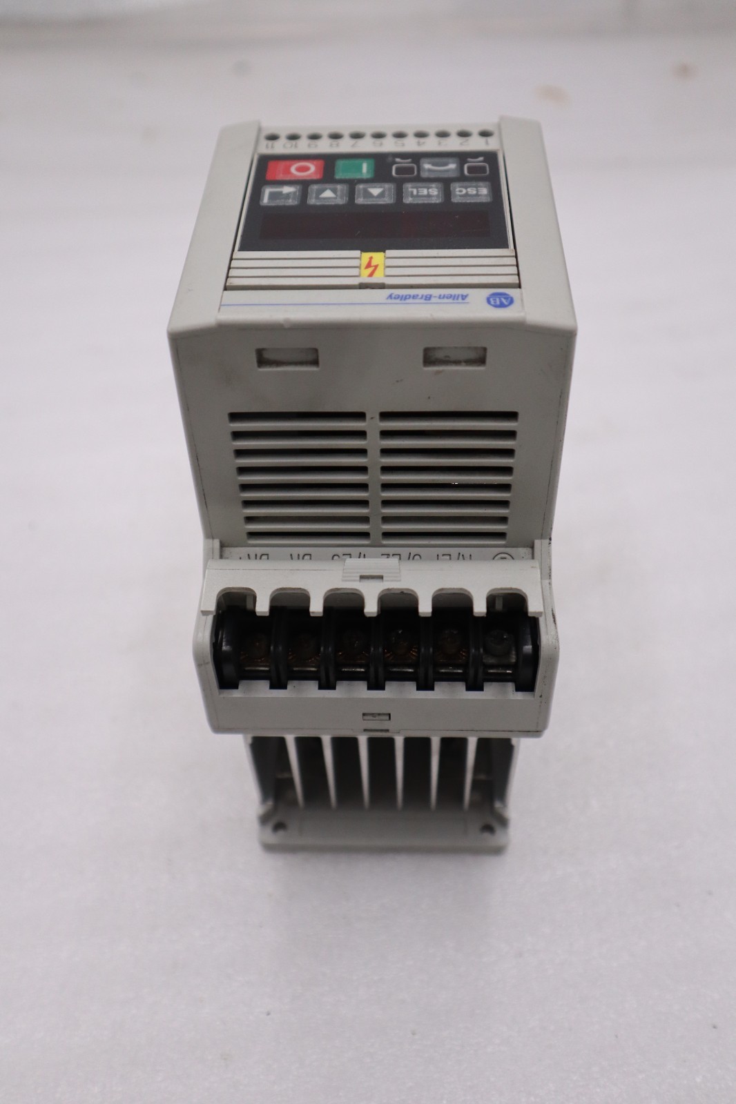 Used Allen Bradley 160-BA04PSF1 /C Speed Controller 1.5KW/ 2HP STOCK H1257