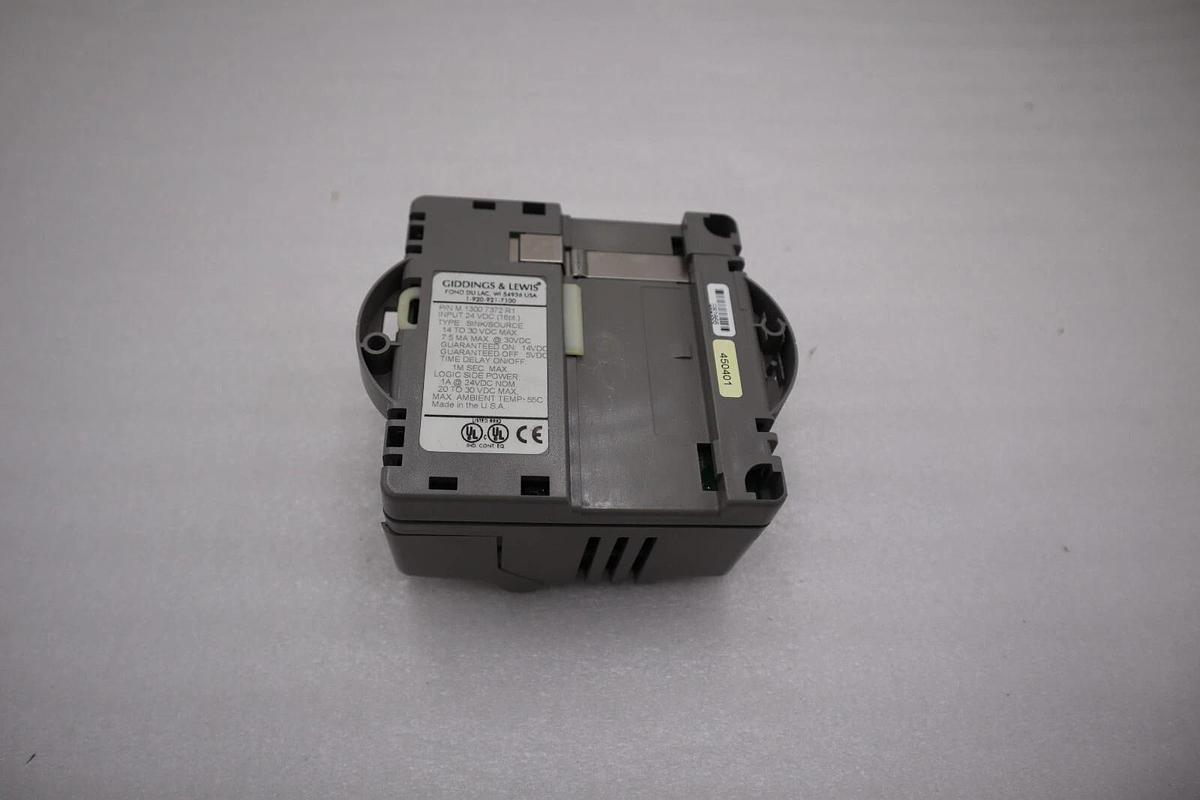 Used Giddings & Lewis M.1300.7372 R1 Input Module 24VDC SINK/SOURCE STOCK 5171A