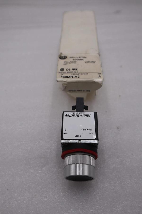 NEW OPEN BOX AB Allen-Bradley 800MR-A2 Pushbutton / Pilot Device STOCK H1238A