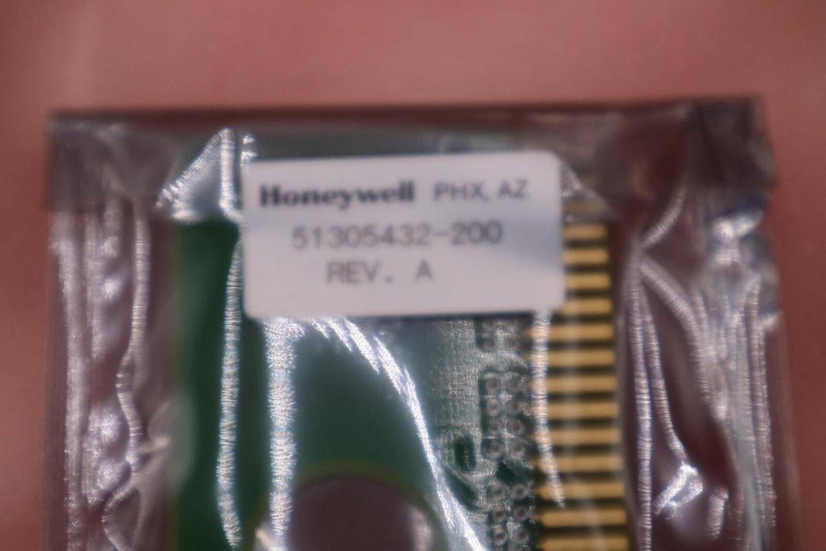 NEW Honeywell 51305390-400 Upgrade Kit Boards 51305432-300/51305432-200 STK G583