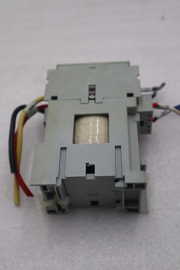 Used Allen Bradley 100-C09D01 Contactor SER A USA STOCK K-3889