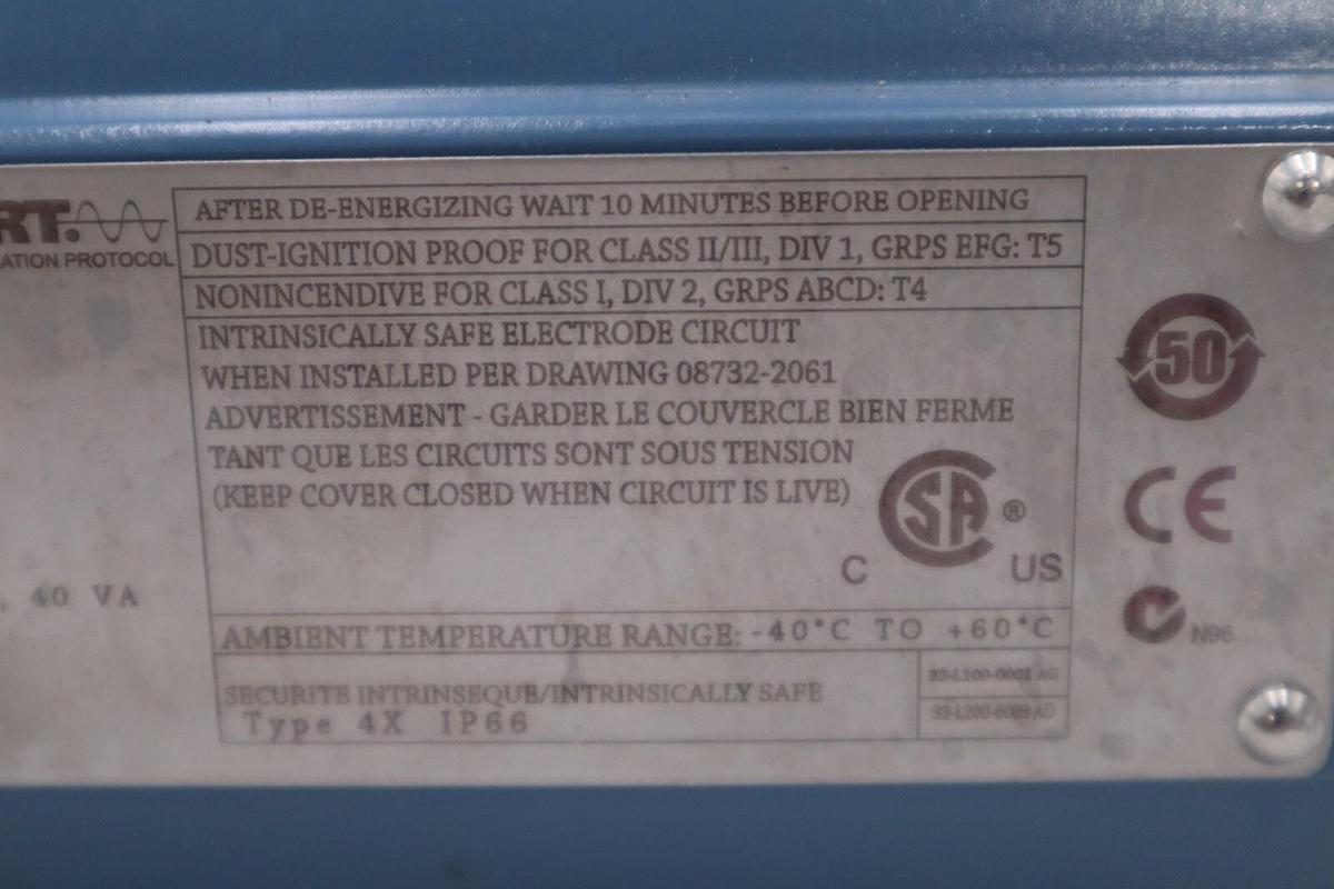 Used ROSEMOUNT TRANSMITTER MODEL C1151GP3E12M1B1C6 NEW UNIT STOCK 5589A
