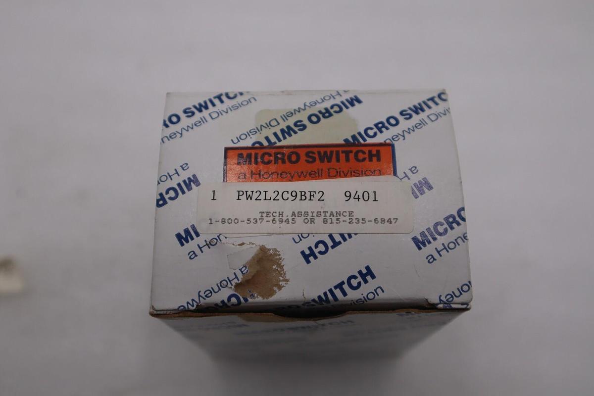 Used NEW OPEN BOX Honeywell Microswitch Kit IPW2L2C7BF2 Pilot Light PW2L2A1AF2 G780A