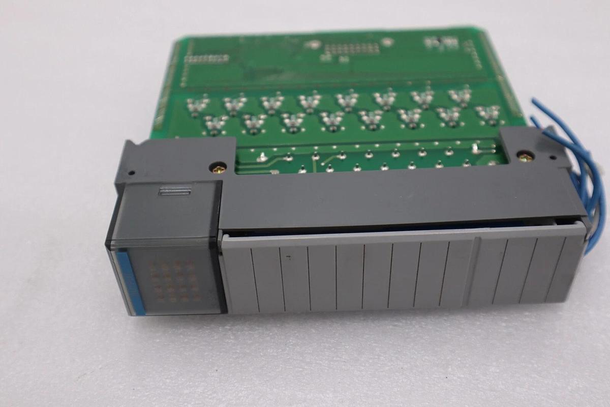 Used Allen Bradley 1746-OV16 Ser. C Output Module SLC 500 1746OV16 AB STOCK K-677-C