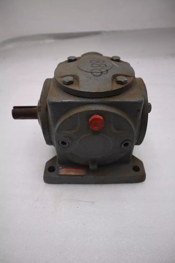 Used BOSTON GEAR R146-CM1 SPECIAL MT REDUCER STOCK M-70