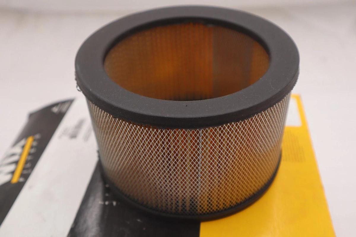 WIX FILTERS 42221 AIR FILTER STOCK #4674