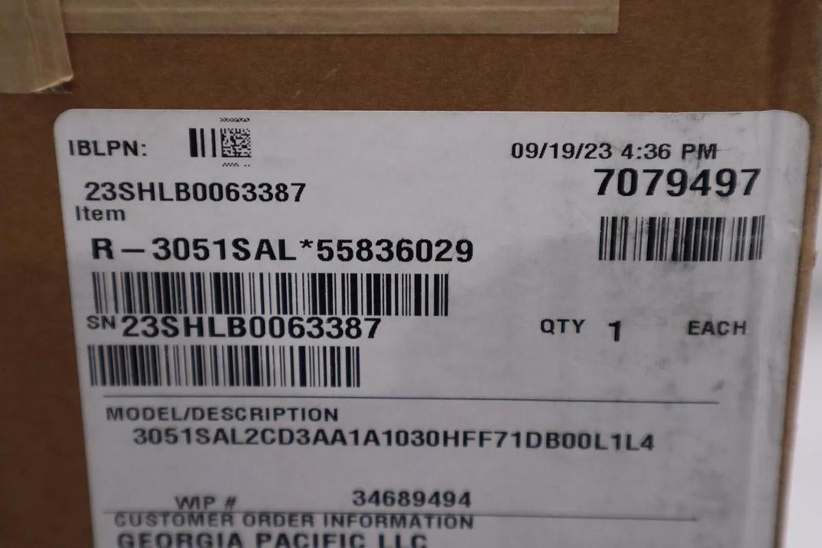 Used Rosemount 3051S / 3051SAL2CD3AA1A1030HFF71DB00L1L4 Transmitter NEW STOCK G321