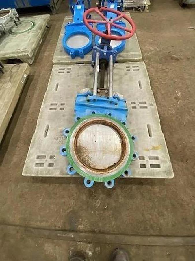 Used TL 14" GATE VALVE SS 150 PSI