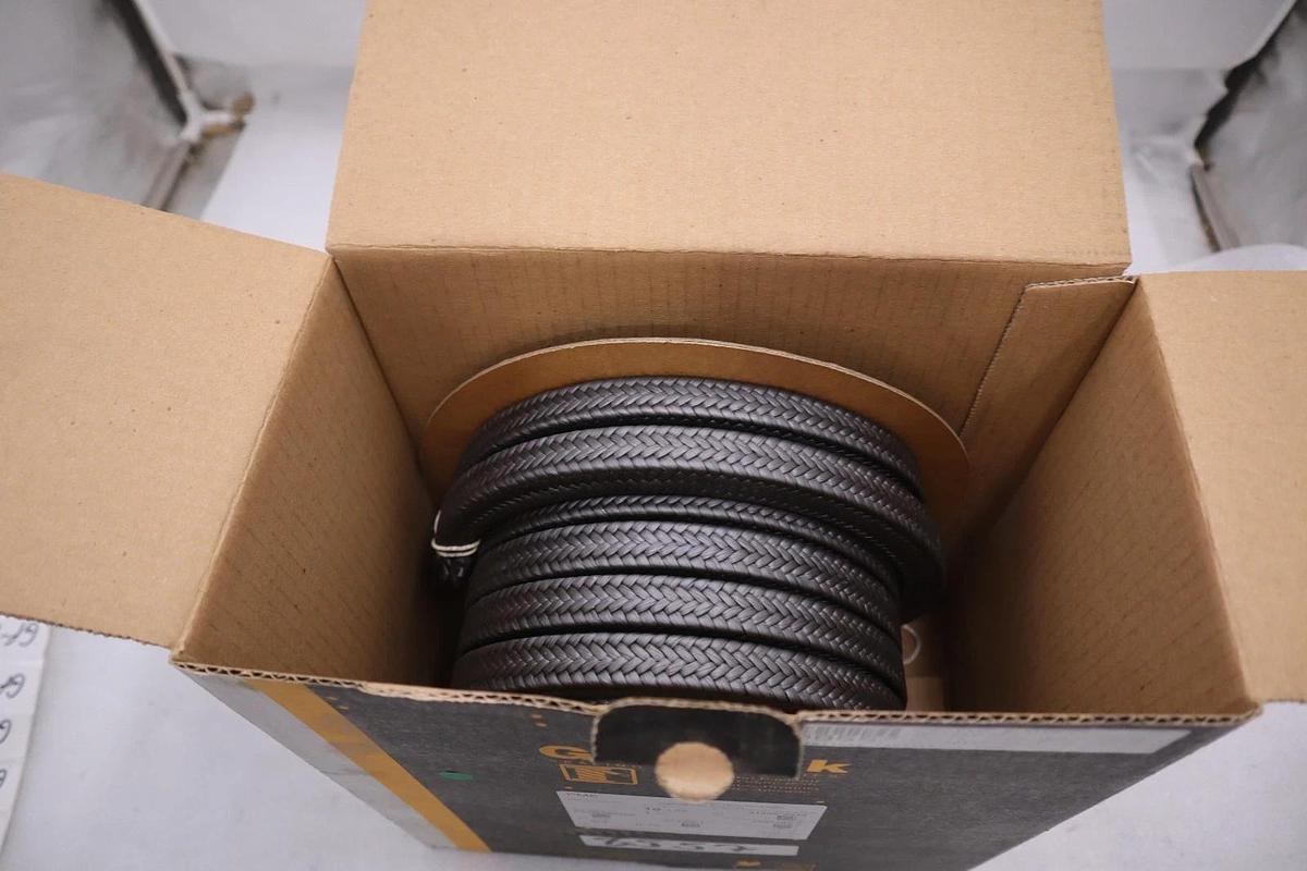 Used GARLOCK Packmaster 6 PM6 3/4 Inch 10 lbs Graphite Fiber Silicone - STOCK GF858