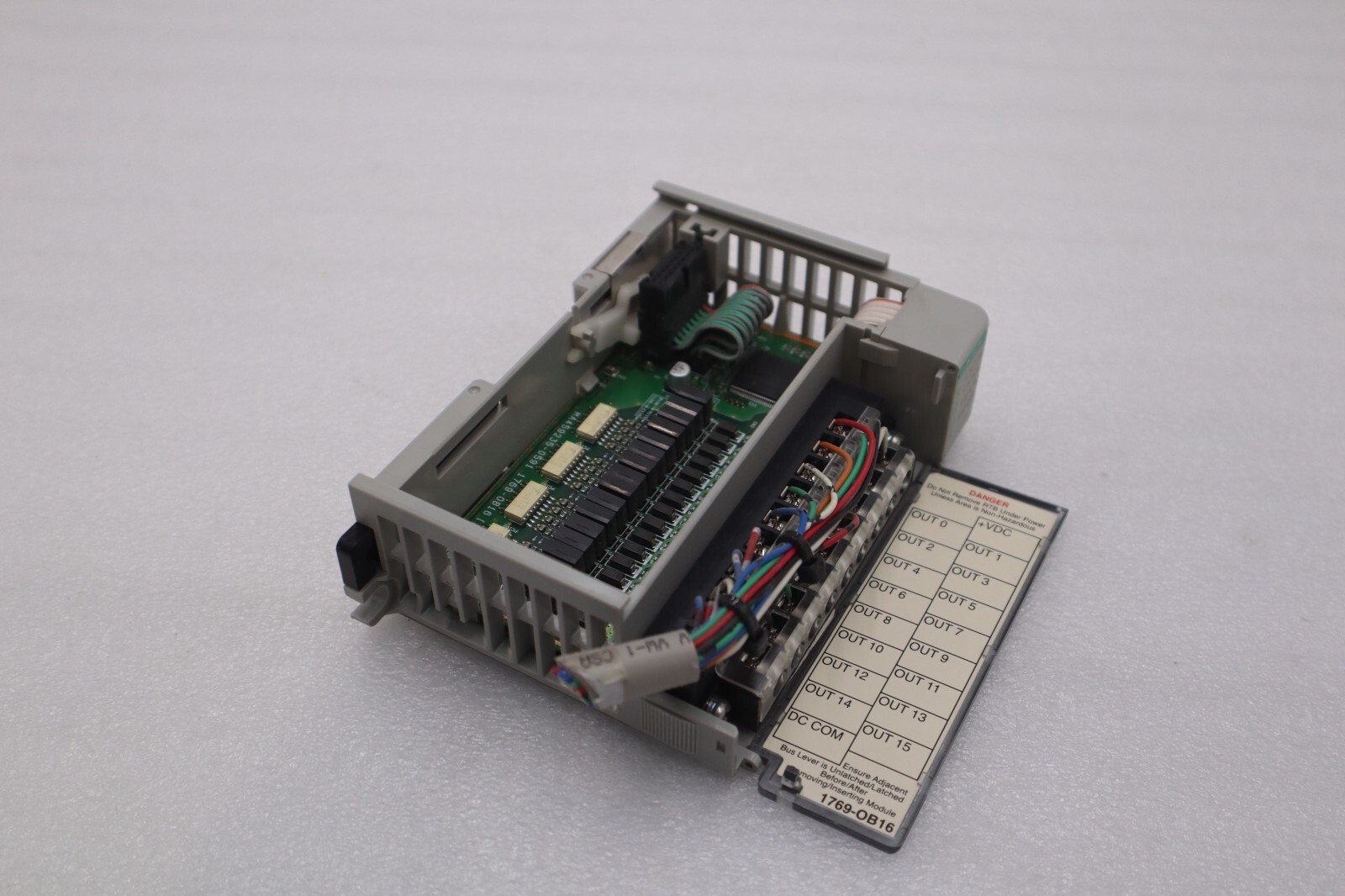 Used Allen Bradley 1769-OB16 SERIES B OUTPUT MODULE 1769-OB16 STOCK L-700C