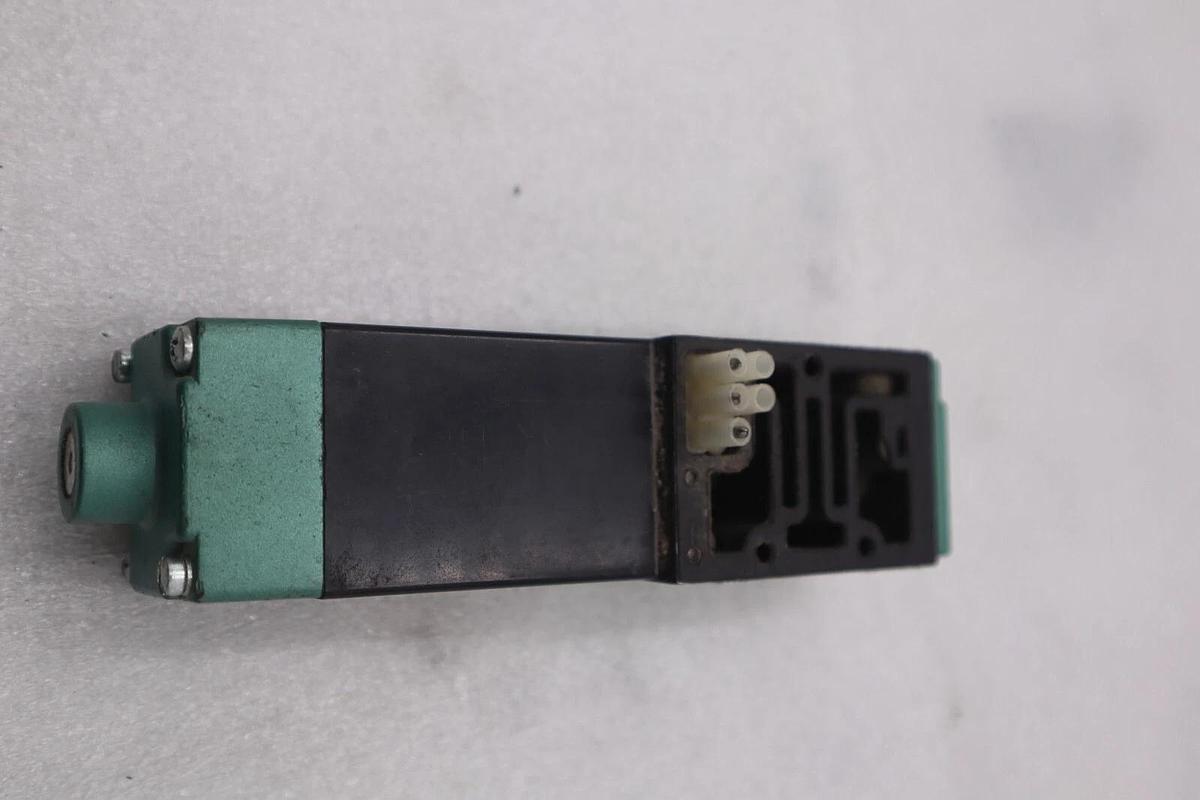Used Numatics 225-372B Solenoid Air Control Valve 150 PSIG-AIR 24 VDC STOCK K-3816