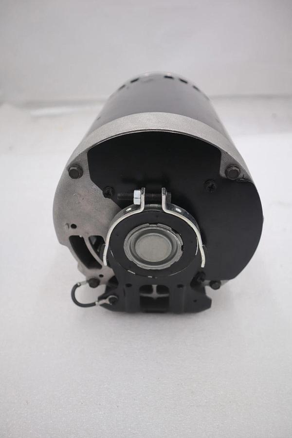 NEW OPEN BOX Century AC MOTOR H853V2 1-1/2 HP3-Phase Frame 56H STOCK 2176-A