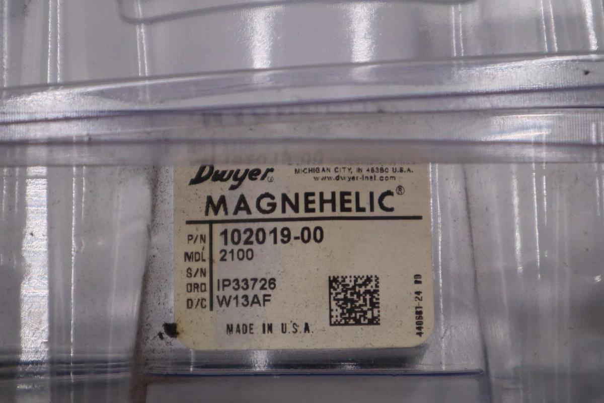 Used DWYER 2100 102019-00 Magnehelic Differential Pressure Gage STOCK H1169