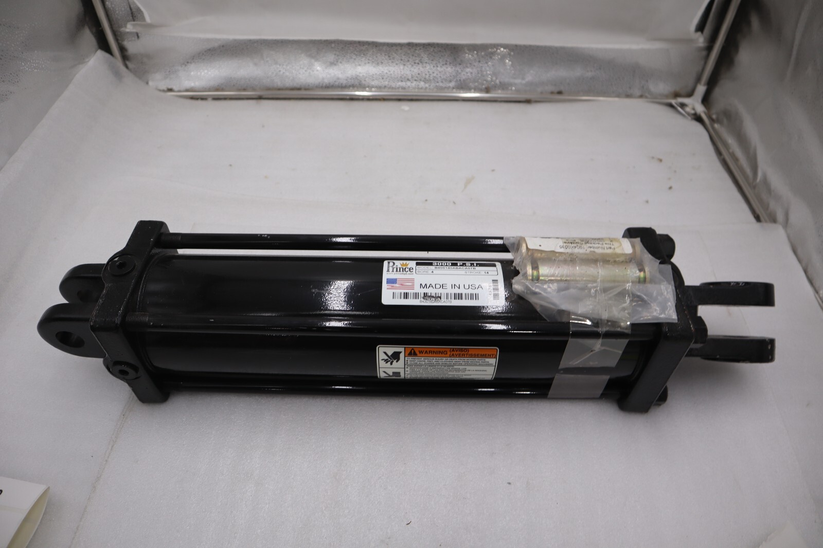 NEW Prince B400140ABACA07B Hydraulic Cylinder BORE 4 STROKE 14 STOCK H882