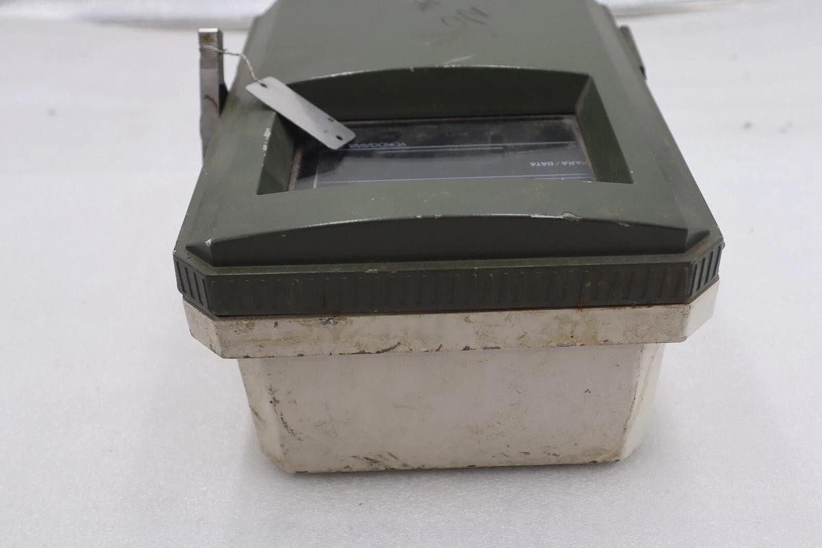 Used Magnetic Flow Converter Model AM11 100-130VDC 80-264VAC Used Stock #3494