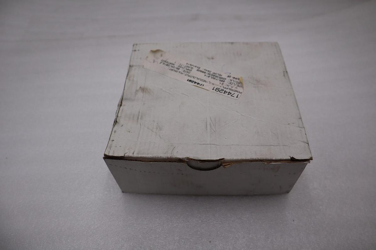 PULS ML30.106 DC Power Supply Plastic Switching STOCK H866A