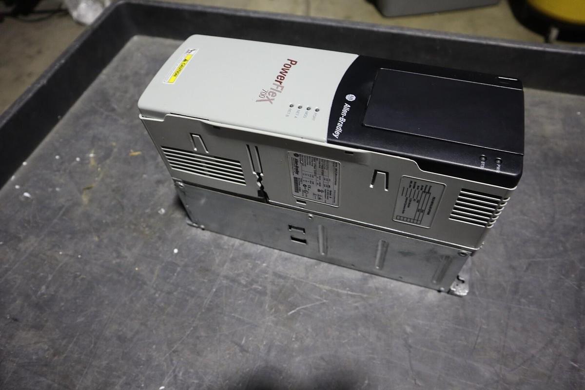 Used Allen Bradley 20BD8P0A0AYNANC0 SER B8A 460V 5HP Powerflex 700 Drive STOCK 4663