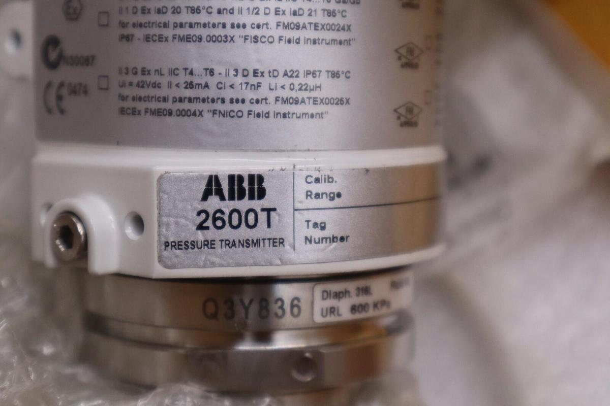 Used NIB ABB 2600T PRESSURE TRANSMITTER STOCK G497