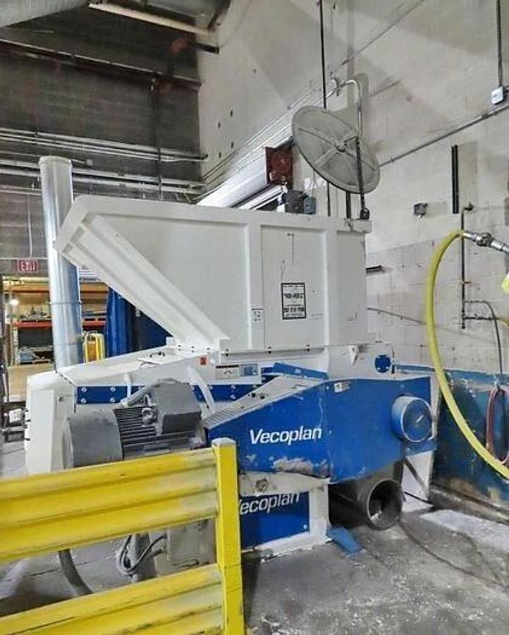 Used VECOPLAN SINGLE SHAFT SHREDDER MODEL VAZ1300S / VAZ 1300 S 100 HP MFG. 2013