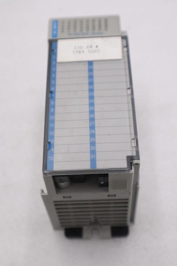 Used Allen-Bradley 1769-IQ32 SER A F/W 3.1 Compact I/O 32 PT Input Module STOCK K-12C