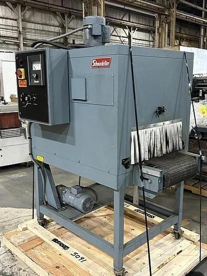 Used LANTECH ST-900 SHRINK TUNNEL WITH VIEWING WINDOW